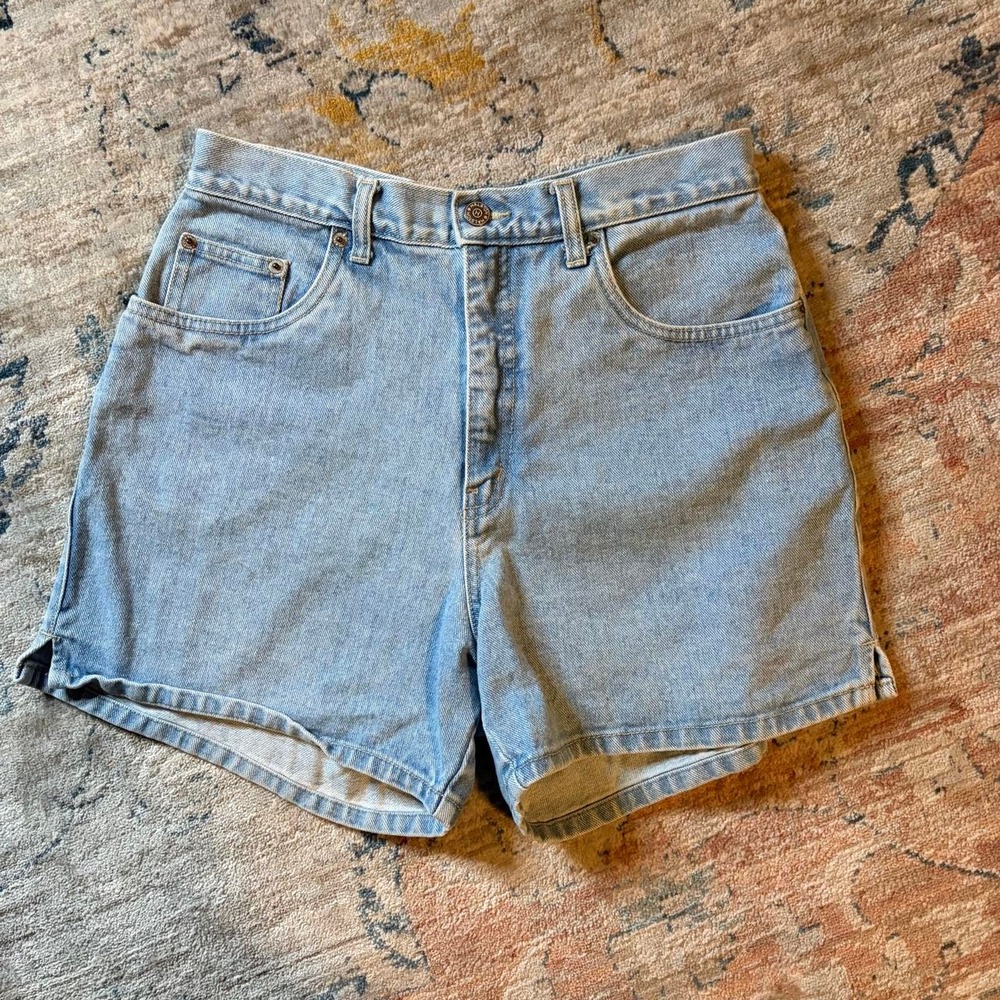 Halston Jeanswear Vintage High Waisted Denim Shorts Light Wash Blue Womens 8